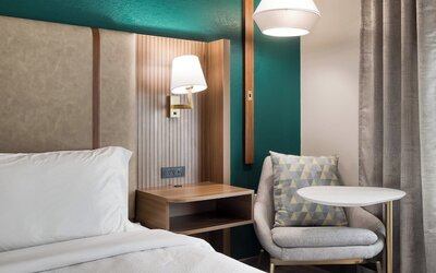 Holiday Inn Nashville Airport by IHG