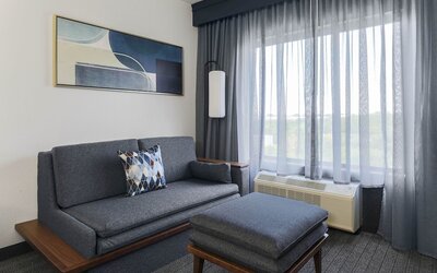 Courtyard by Marriott Austin Airport