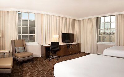 Hilton New Orleans/St. Charles Avenue