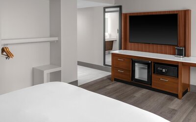 DoubleTree by Hilton New Orleans