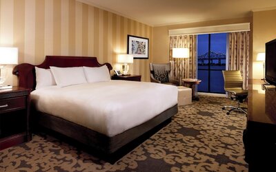 Hilton New Orleans Riverside