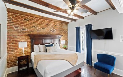 Hotel St. Pierre®, a French Quarter Inns® Hotel