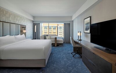 Renaissance® Boston Seaport District