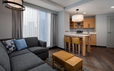 Hyatt Place Boston/Seaport District