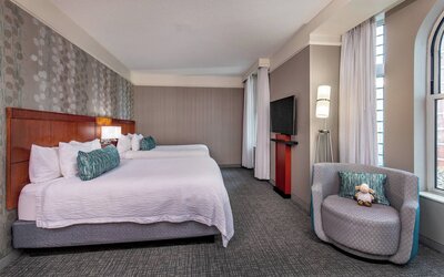 Courtyard by Marriott Boston Copley Square
