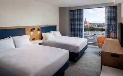 Hampton by Hilton at the Boston Seaport District