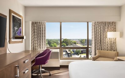 DoubleTree by Hilton Hotel New Orleans Airport