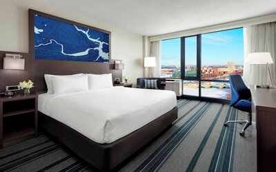 Courtyard by Marriott Boston-Cambridge
