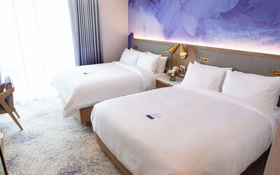 Iris Hotel Boston