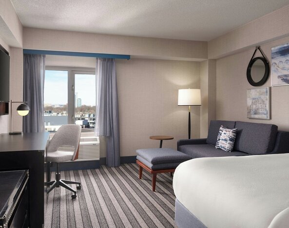 Courtyard by Marriott Boston Brookline