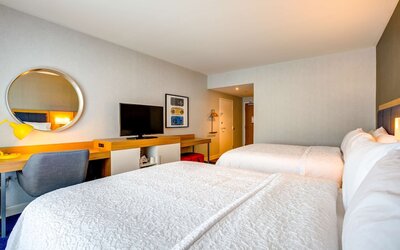 Hampton Inn & Suites Boston/Waltham