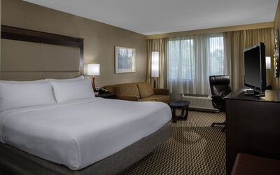 Crowne Plaza Boston - Woburn by IHG