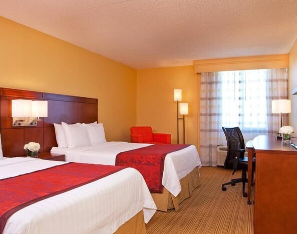 Hotel Pentagon South