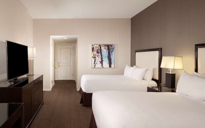 Hilton Alexandria Old Town
