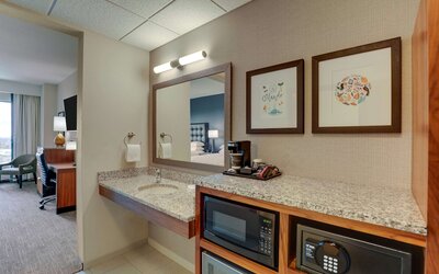 Drury Plaza Hotel Orlando - Disney Springs Area