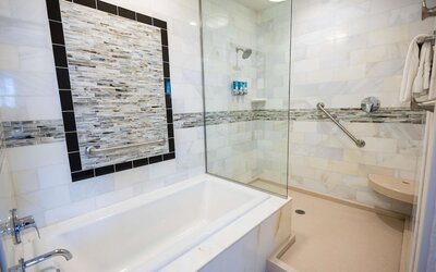 Drury Plaza Hotel Orlando - Disney Springs Area