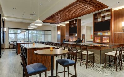 Drury Plaza Hotel Orlando - Disney Springs Area