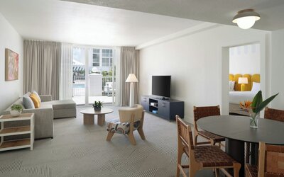 Renaissance Orlando Resort – Disney Springs® Area