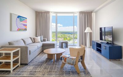 Renaissance Orlando Resort – Disney Springs® Area