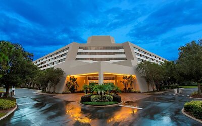 DoubleTree Suites by Hilton Orlando - Disney Springs® Area
