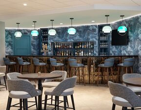 DoubleTree Suites by Hilton Orlando - Disney Springs® Area