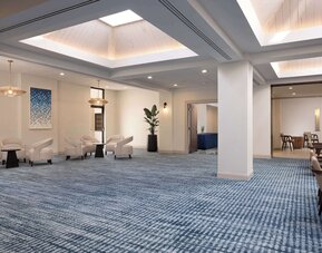 DoubleTree Suites by Hilton Orlando - Disney Springs® Area