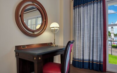 Disney's Yacht Club Resort