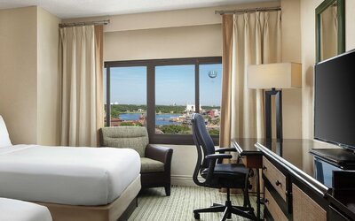 Hilton Orlando Lake Buena Vista - Disney Springs® Area