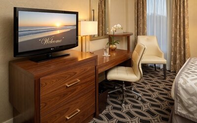 DoubleTree by Hilton Hotel Orlando East - UCF Area