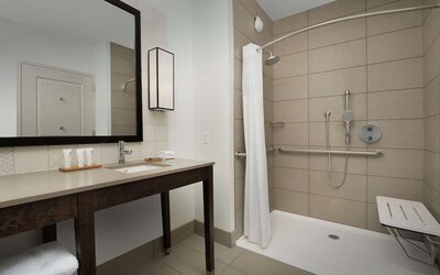 Country Inn & Suites by Radisson, Seattle-Tacoma International Airport, WA