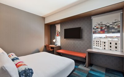 Aloft by Marriott Seattle Sea-Tac Airport
