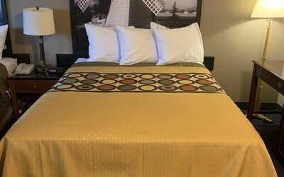 Sutton Suites Hotel