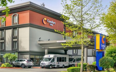 Comfort Inn & Suites Sea-Tac Airport