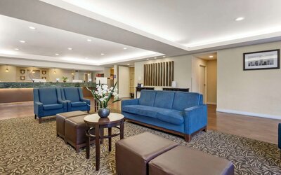 Comfort Inn & Suites Sea-Tac Airport