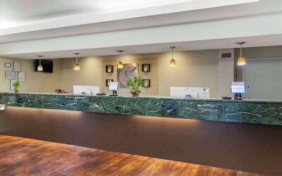 Comfort Inn & Suites Sea-Tac Airport