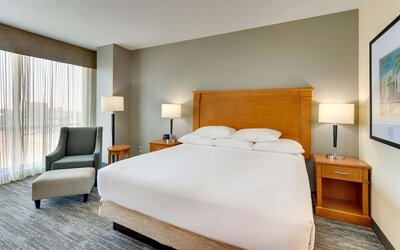 Drury Inn & Suites near Universal Orlando Resort