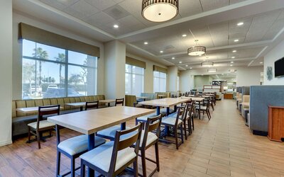 Drury Inn & Suites near Universal Orlando Resort