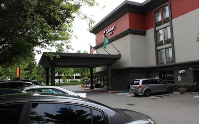 Comfort Inn & Suites Sea-Tac Airport