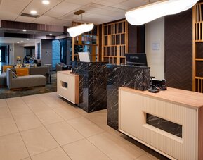 La Quinta Inn & Suites by Wyndham Seattle Sea-Tac Airport