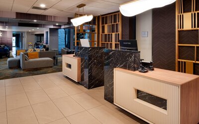 La Quinta Inn & Suites by Wyndham Seattle Sea-Tac Airport