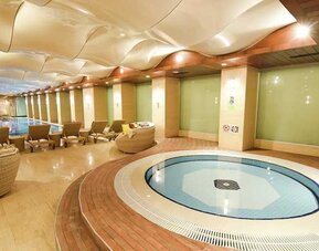 luxurious indoor pool and jacuzzi at DoubleTree by Hilton Istanbul Topkapi.