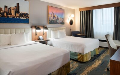 La Quinta Inn & Suites by Wyndham Seattle Sea-Tac Airport