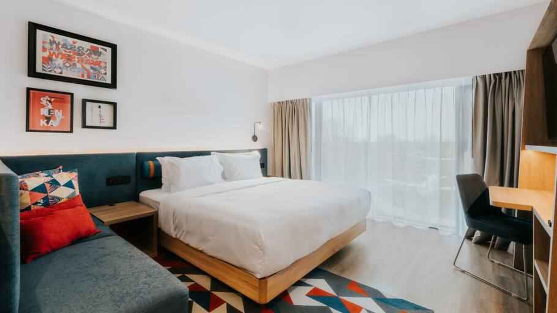 Hampton By Hilton Warsaw Reduta