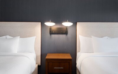 Courtyard by Marriott Seattle SeaTac Airport