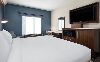 Courtyard by Marriott Seattle SeaTac Airport