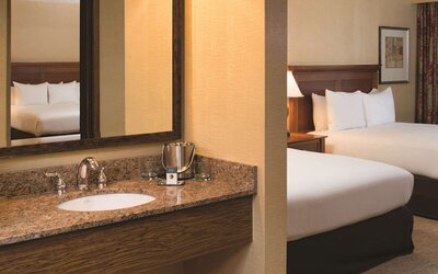 DoubleTree by Hilton Seattle Airport