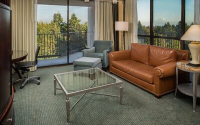 DoubleTree by Hilton Seattle Airport