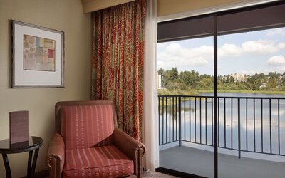 DoubleTree by Hilton Seattle Airport