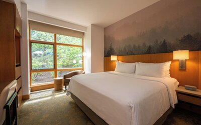 Cedarbrook Lodge