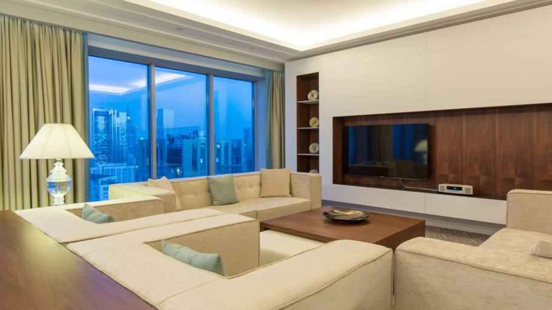 Stylish presidential suite with sofas at the Hilton Warsaw City.